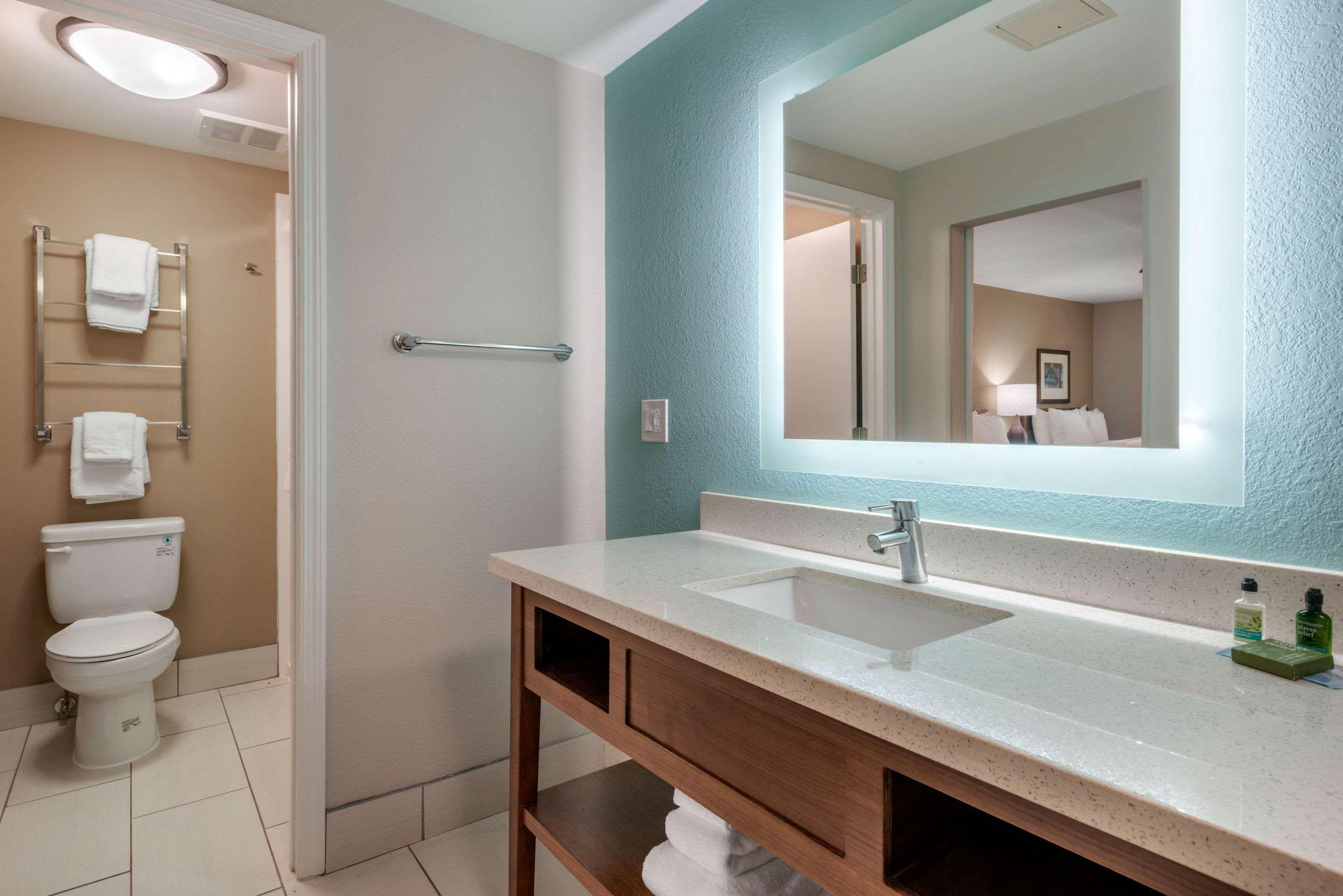 Seafarer Inn & Suites, Ascend Hotel Collection Jekyll Island Buitenkant foto