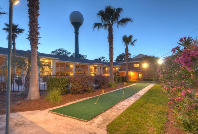 Seafarer Inn & Suites, Ascend Hotel Collection Jekyll Island Buitenkant foto